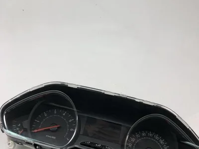 Peugeot 9673777580 208 2012 Tableau de bord - Image 1