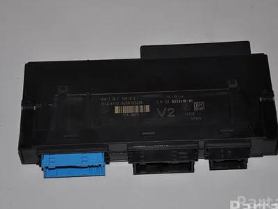 BMW 9353419 ; 9 353 419 ; 61.35 9353419-01 ; V2 / 9353419, 9353419, 6135935341901, V2 5 (F10) 2014 Środkowy sterownik systemu komfortu - Obraz 1