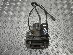 BMW 6880380 X1 (F48) 2017 Stabdžių apkaba kairysis galinis