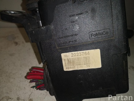 VOLVO 6G9T-14A067 / 6G9T14A067 XC60 2010 Fuse Box