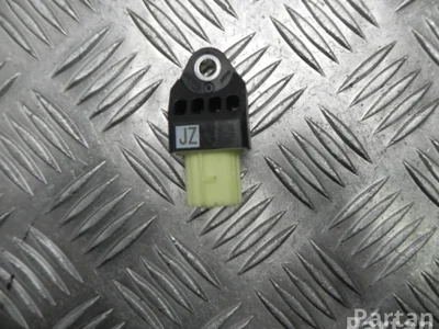 Lexus 89831-78020 / 8983178020 NX (_Z1_) 2015 Capteur d'impact (systèmes d'airbag) - Image 1