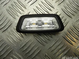 Mercedes-Benz A 000 906 44 01 / A0009064401 GLC (X253) 2017 Lumière intérieure