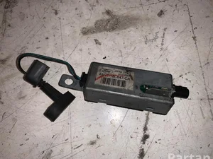 Ford AM2718C847CA GALAXY (WA6) 2010 Amplificateur d'antenne