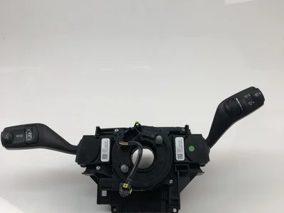 Ford BG9T-13N064-AF / BG9T13N064AF MONDEO IV (BA7) 2011 Bouton multifonction pour volant - Image 1