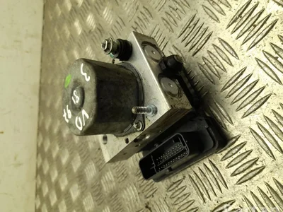 Tesla 6006363-00-C / 600636300C MODEL S 2014 Unité de commande hydraulique ABS - Image 1