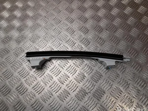 Hyundai 83560-BE000 / 83560BE000 Kona II 2024 Décoration de cadre de verre porte