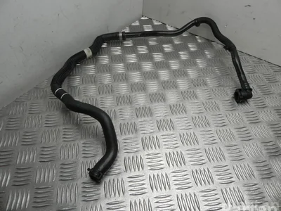 Jaguar J9D3-8D192-AC / J9D38D192AC I-PACE 2019 Tuyaux / Tubes - Image 1