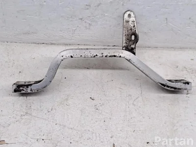 Mercedes-Benz A2056100065 C-CLASS (W205) 2015 Other Holders (Suspension) - Image 1