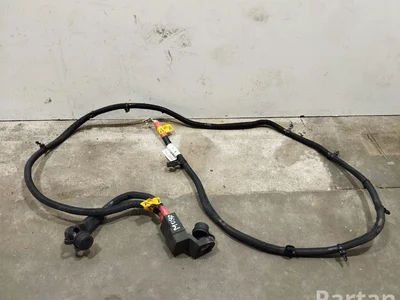 Chrysler P68242744AD, 68242744AD Pacifica 2018 Câbles de batterie - Image 1