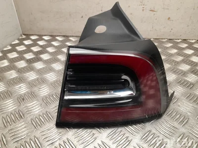 Tesla 1077398 MODEL 3 2021 Задние фонари справа - Изображение 1