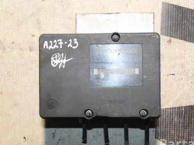 Volvo 30793445 XC90 I 2009 Unité de commande hydraulique ABS - Image 1