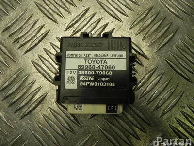 Toyota 89960-47060 / 8996047060 PRIUS (_W3_) 2010 unité de contrôle - Image 1