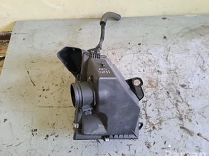 BMW 8512599 3 Convertible (E93) 2011 Boîtier de filtre à air