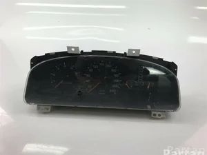 Mazda GA5TA 626 IV (GE) 1996 Tableau de bord