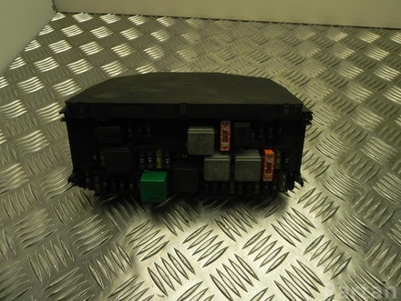 MERCEDES-BENZ A 212 900 71 04 / A2129007104 A-CLASS (W169) 2008 Fuse Box