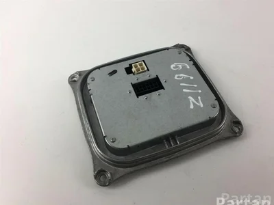 Peugeot 1307329403 308 II 2013 Unités de contrôle - Image 1