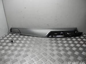 BMW 8 070 622 / 8070622 5 (G30) 2018 Rėmelis orlaidės