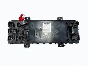 Gebrauchtes Original Volvo Trucks 22488323 FM II 2014 Sicherungskasten