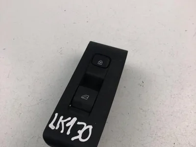 Volvo 31456060 XC40 2021 Bouton de lève-vitre Right Rear - Image 1