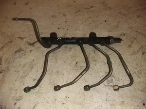 Volvo 28497 Z 014 / 28497Z014 V40 Hatchback 2013 Tube de distribution de carburant