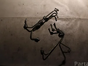 Volvo XC60 2011 Tuyau distributeur