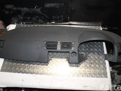 Volvo 30722600 V50 (MW) 2010 Tableau de bord - Image 1