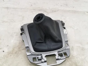 Mazda DA6T64341 CX-3 (DK) 2016 Couvercle de levier de vitesses