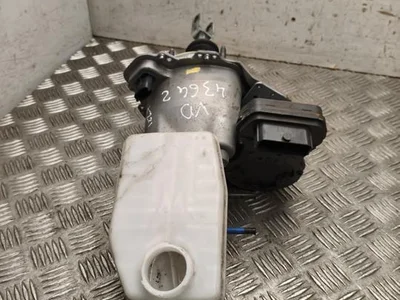 Tesla 1188672-00-B / 118867200B Model Y (5YJY) 2025 Brake Master Cylinder - Image 1