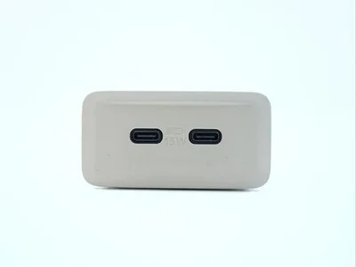 Mercedes-Benz EQS (V297) 2022 Périphérique d'entrée USB - Image 1