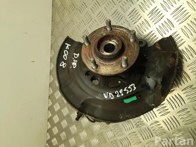 Toyota 008 AURIS (_E18_) 2016 Logement de roulement de roue Right Front - Image 1