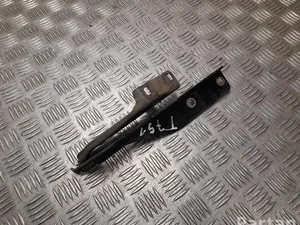 Nissan 26Y1 NP300 NAVARA Pickup (D23) 2016 Charnière