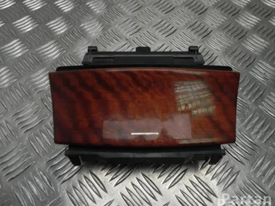 Mercedes-Benz A 203 680 08 52 / A2036800852 C-CLASS (W203) 2005 Cendrier - Image 1