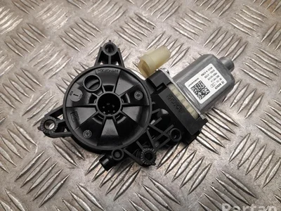 Kia 82450-AT000 / 82450AT000 NIRO 2023 Moteur de lève-vitre Left Front - Image 1