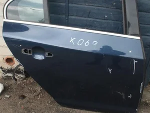 Volvo S60 II 2010 Porte Right Rear