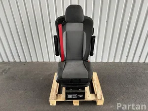 Renault Trucks 7423875968, 7423494203, 7423500341, 7482617318, 7423493692 T 2022 Passenger seat