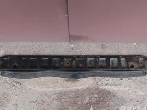 Volvo 31265124 XC60 2011 Support pour radiateur