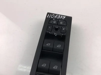 Volvo 32279441 XC40 2019 Switch for electric windows - Image 1