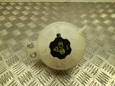 BYD EL1311010 Atto 3 2023 Vase d'expansion du liquide de refroidissement - Image 1