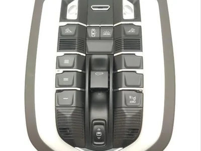 Porsche 7PP.919.317, 7PP959551GE, 7PP959728A, 7PP919211E, 7PP035711A / 7PP919317, 7PP959551GE, 7PP959728A, 7PP919211E, 7PP035711A MACAN (95B) 2016 Lumière intérieure - Image 1