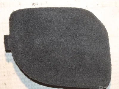 Volvo V60 2012 Rembourrage de coffre - Image 1