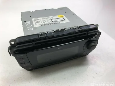 Seat 6J0035153B IBIZA IV (6J5, 6P1) 2009 Radio / lecteur CD - Image 1