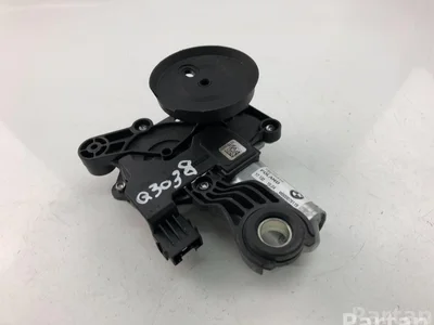 BMW 7403853 5 (G30) 2018 Wiper Motor - Image 1