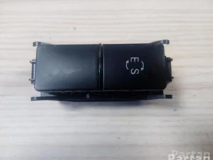 Mercedes-Benz A 212 905 13 02 / A2129051302 E-CLASS (W212) 2013 Commutateur multiple