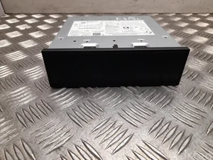 Volkswagen 5H0035820E Golf VIII Variant CG5 2021 Unité de contrôle du système de navigation