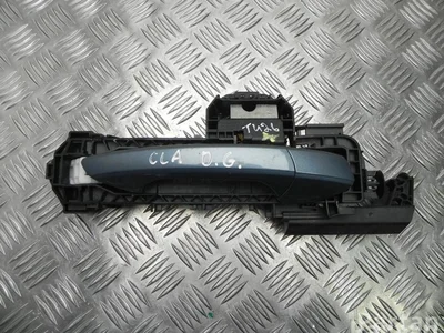 Mercedes-Benz A 204 760 16 34 / A2047601634 CLA Coupe (C117) 2014 Poignée de porte - Image 1