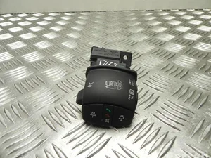 Renault 255520014R LAGUNA III Grandtour (KT0/1) 2013 Bouton multifonction pour volant