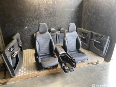 Mercedes-Benz GLC X254 2024 Set siège Panneau de porte Accoudoir - Image 1