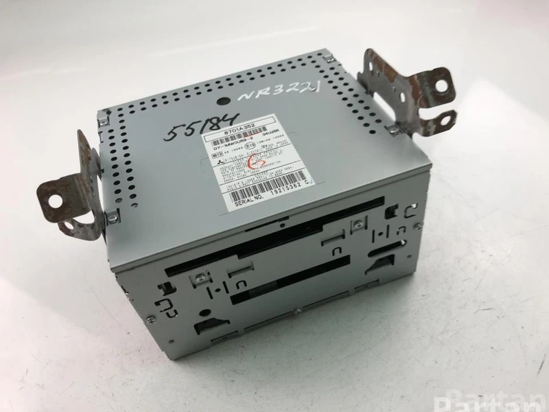 Radio / CD 8701A352 Mitsubishi LANCER VIII 2007 - €37