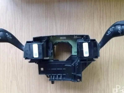 Ford BV6T-13N064-AH, AV6T-13335-AD, AV6T-17A553-AD / BV6T13N064AH, AV6T13335AD, AV6T17A553AD FOCUS III 2013 Multi-switch colonne de direction - Image 1