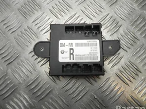 Maserati 68376186AB LEVANTE 2019 Unité de commande pour porte Right Rear Left Rear Left Front Right Front